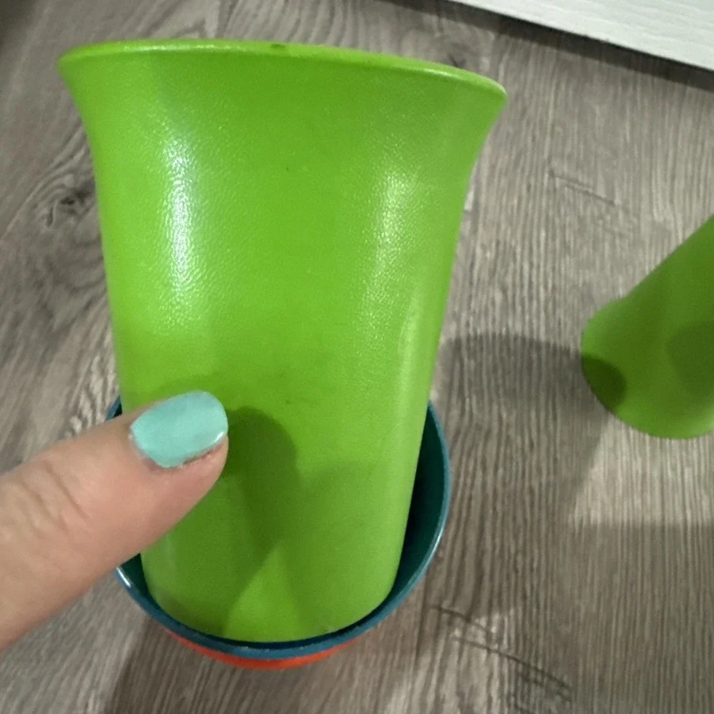 Tupperware Classic Kids‎ Bell Vintage Tumblers 7oz Cups Primary Set of 5